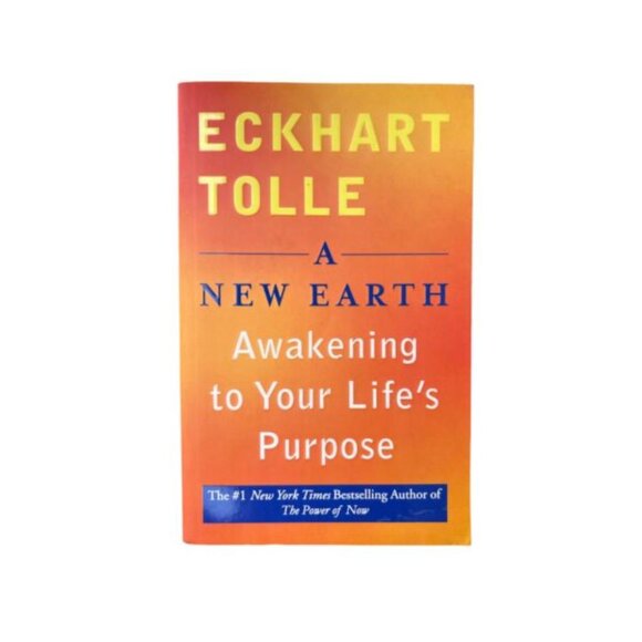 A New Earth: Awakening to Your Life’s Purpose Book by Eckhart Tolle Paperback - Picture 1 of 5